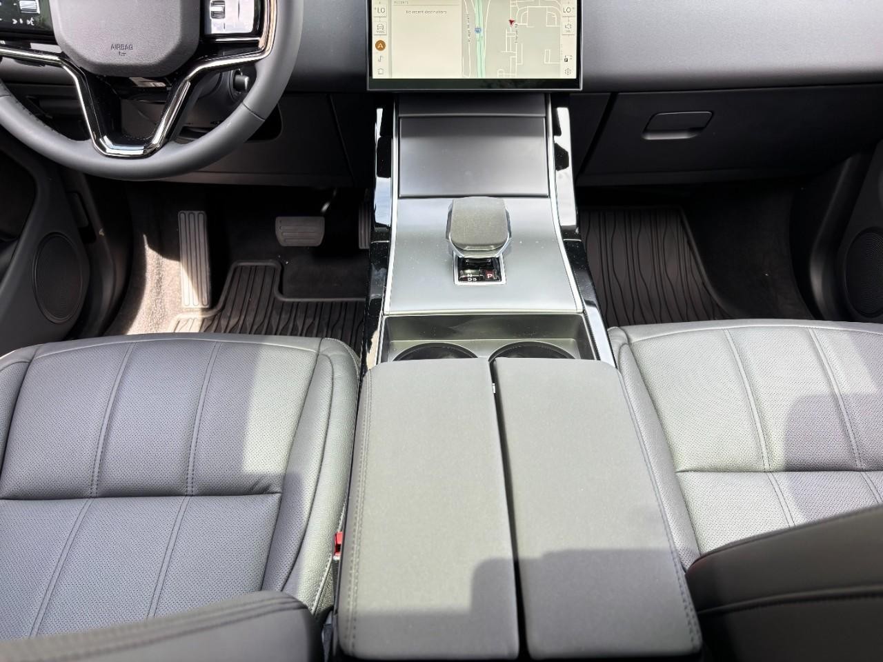 Land Rover Range Rover Evoque Vehicle Full-screen Gallery Image 18