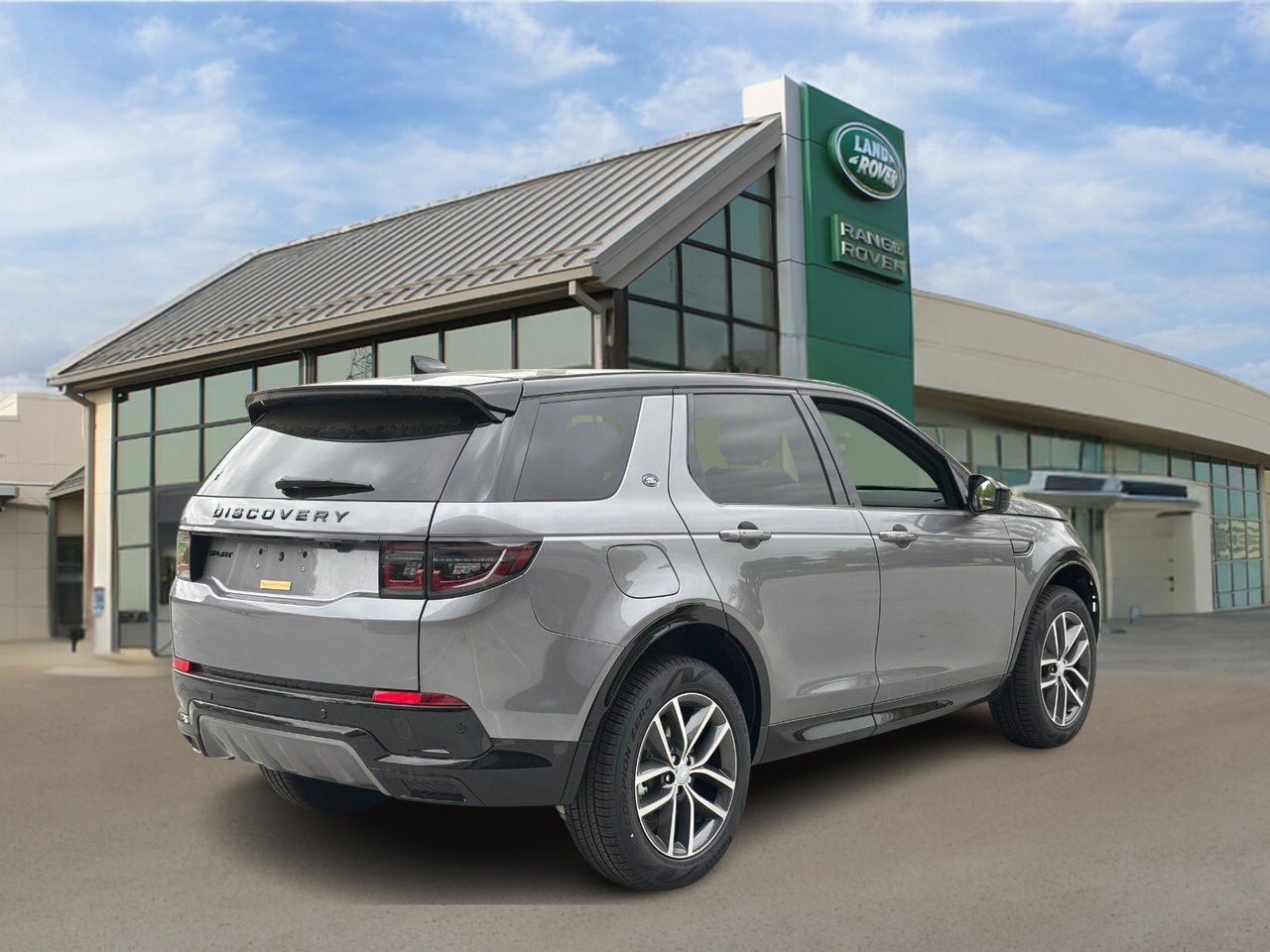 Land Rover Discovery Sport Vehicle Full-screen Gallery Image 4