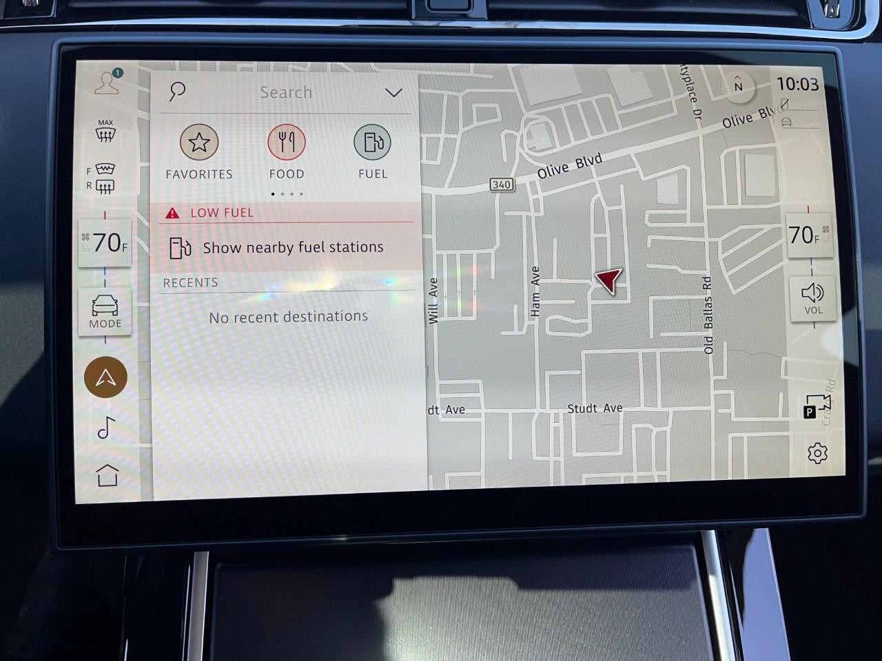 Land Rover Range Rover Evoque Vehicle Full-screen Gallery Image 25