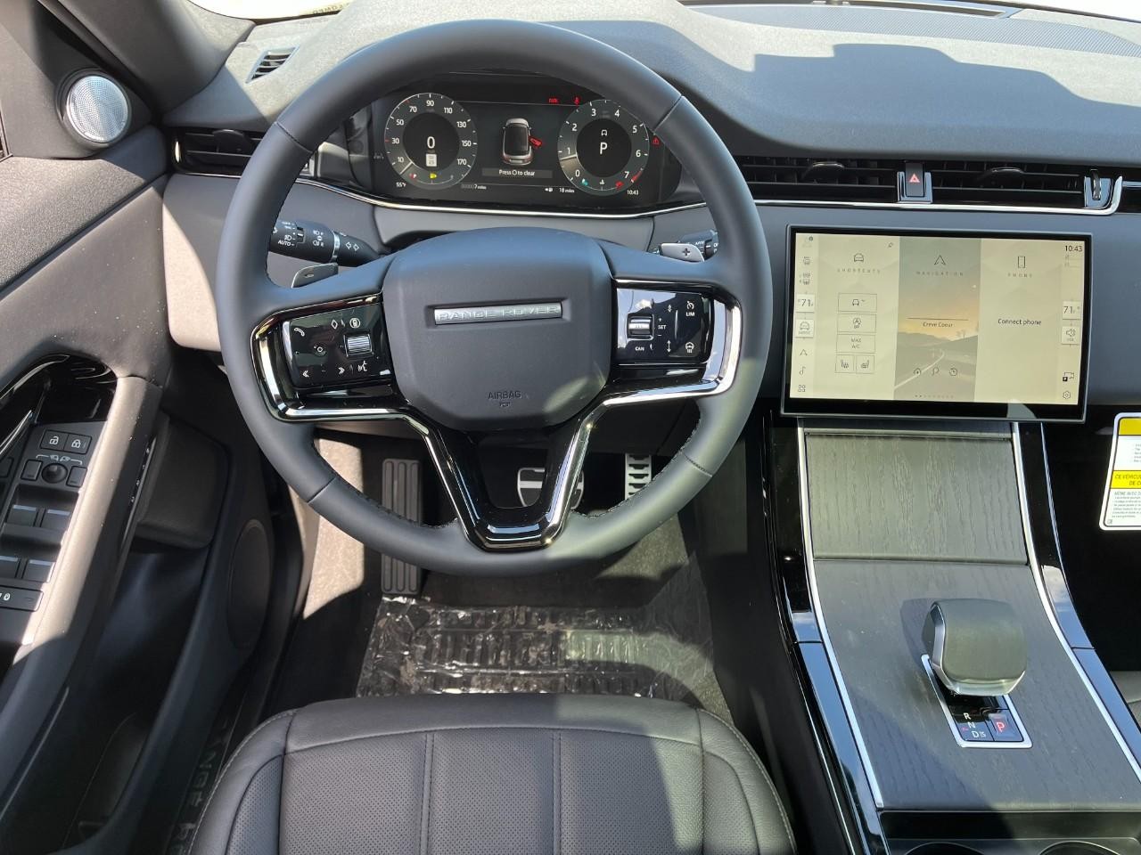 Land Rover Range Rover Evoque Vehicle Full-screen Gallery Image 16