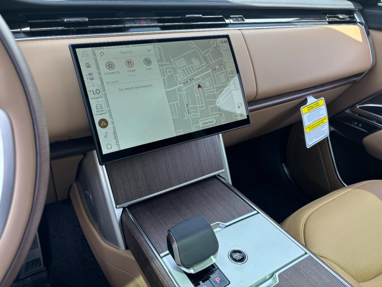 Land Rover Range Rover Vehicle Full-screen Gallery Image 29