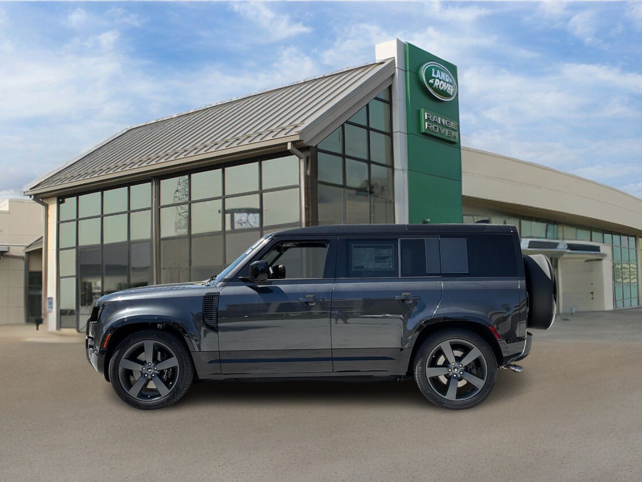 Land Rover Defender Vehicle Full-screen Gallery Image 2