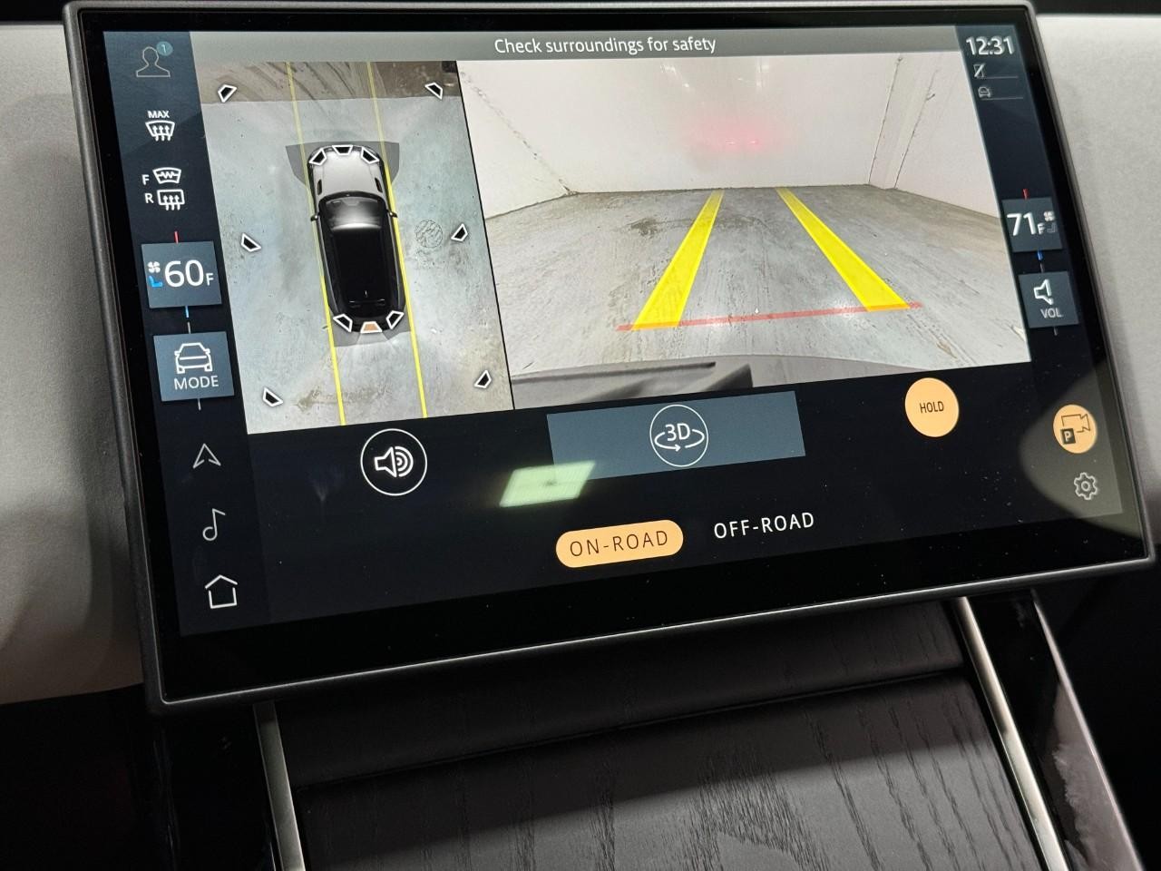 Land Rover Range Rover Velar Vehicle Full-screen Gallery Image 29