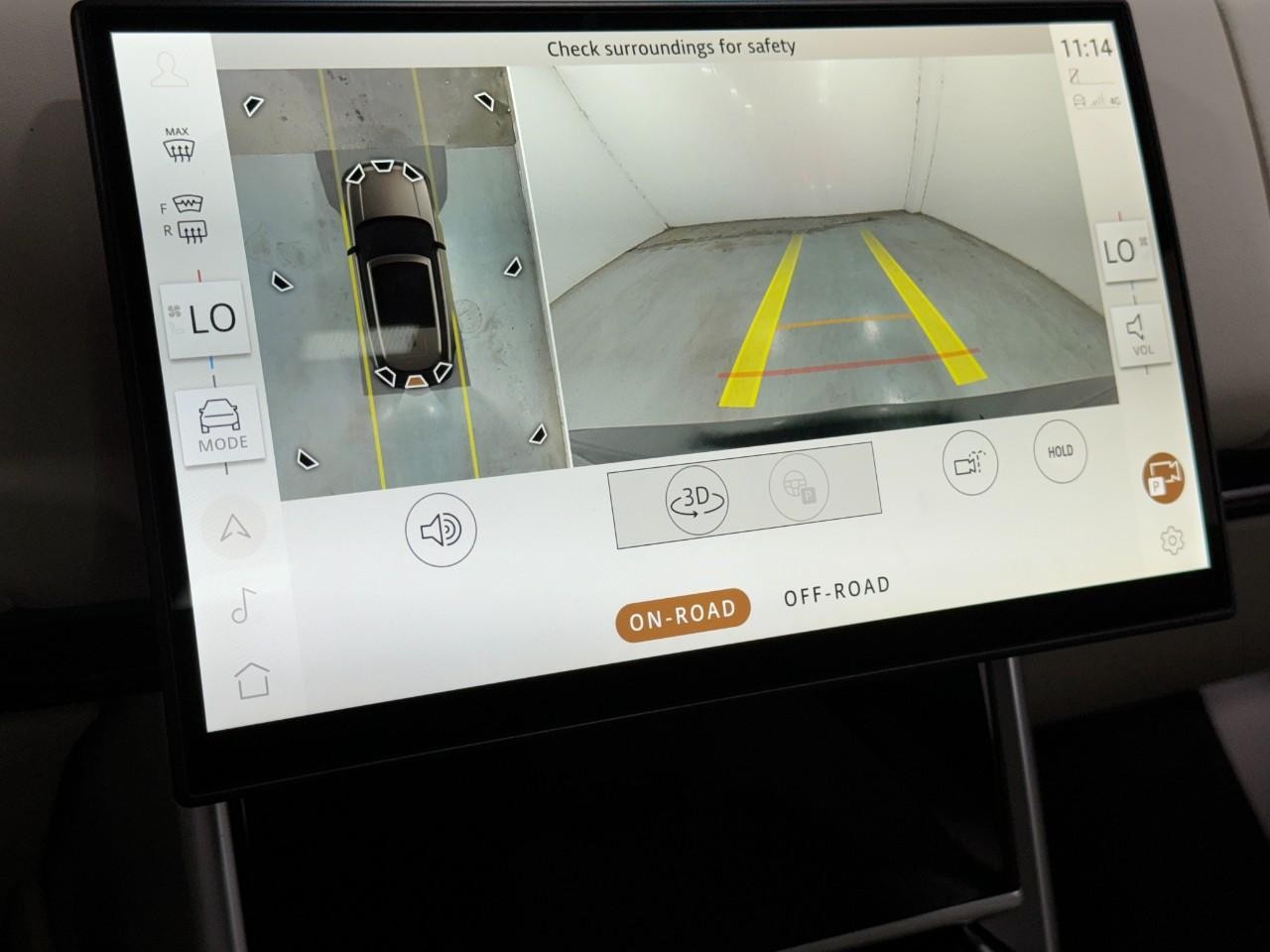 Land Rover Range Rover Vehicle Full-screen Gallery Image 33