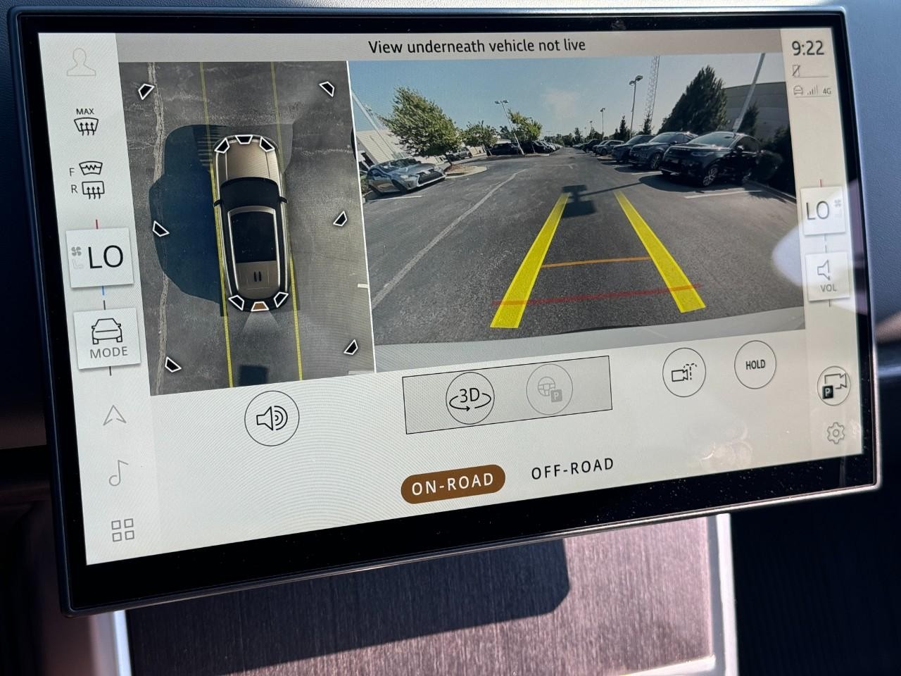 Land Rover Range Rover Vehicle Full-screen Gallery Image 32