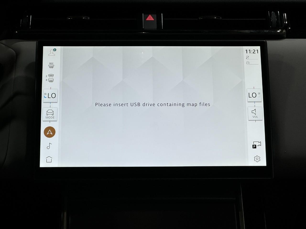 Land Rover Range Rover Velar Vehicle Full-screen Gallery Image 15