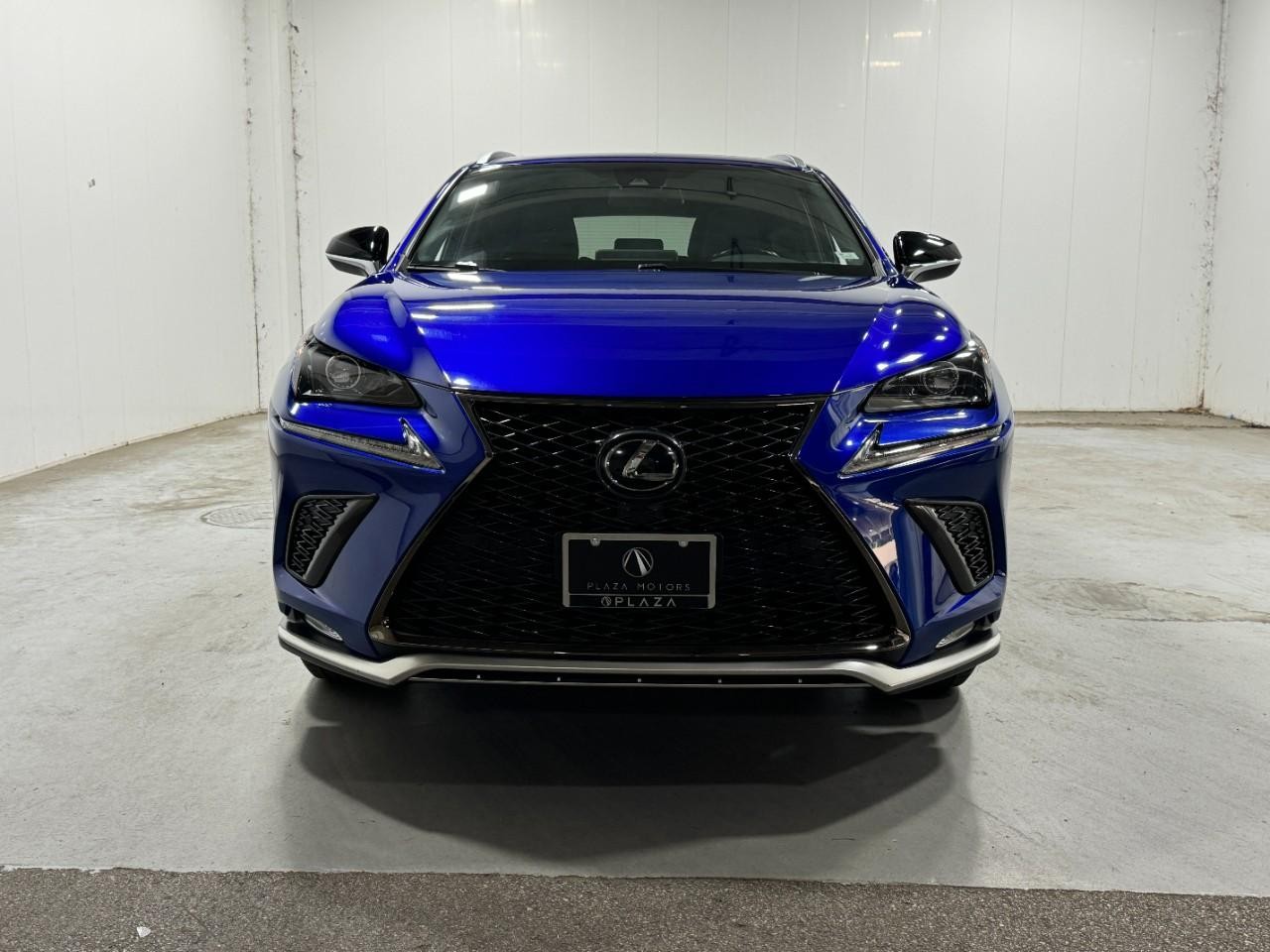 Lexus NX Vehicle Full-screen Gallery Image 7