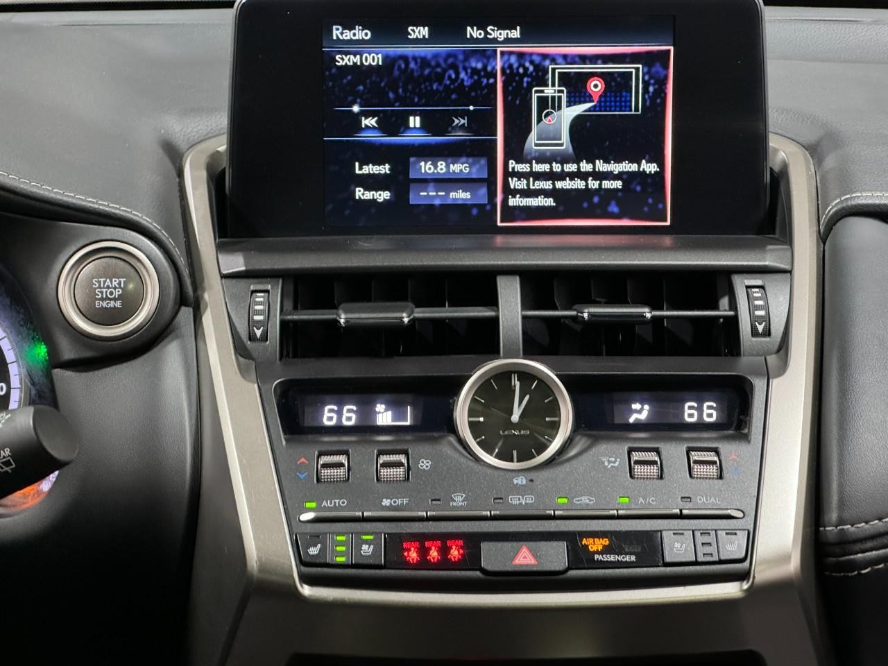 Lexus NX Vehicle Full-screen Gallery Image 14