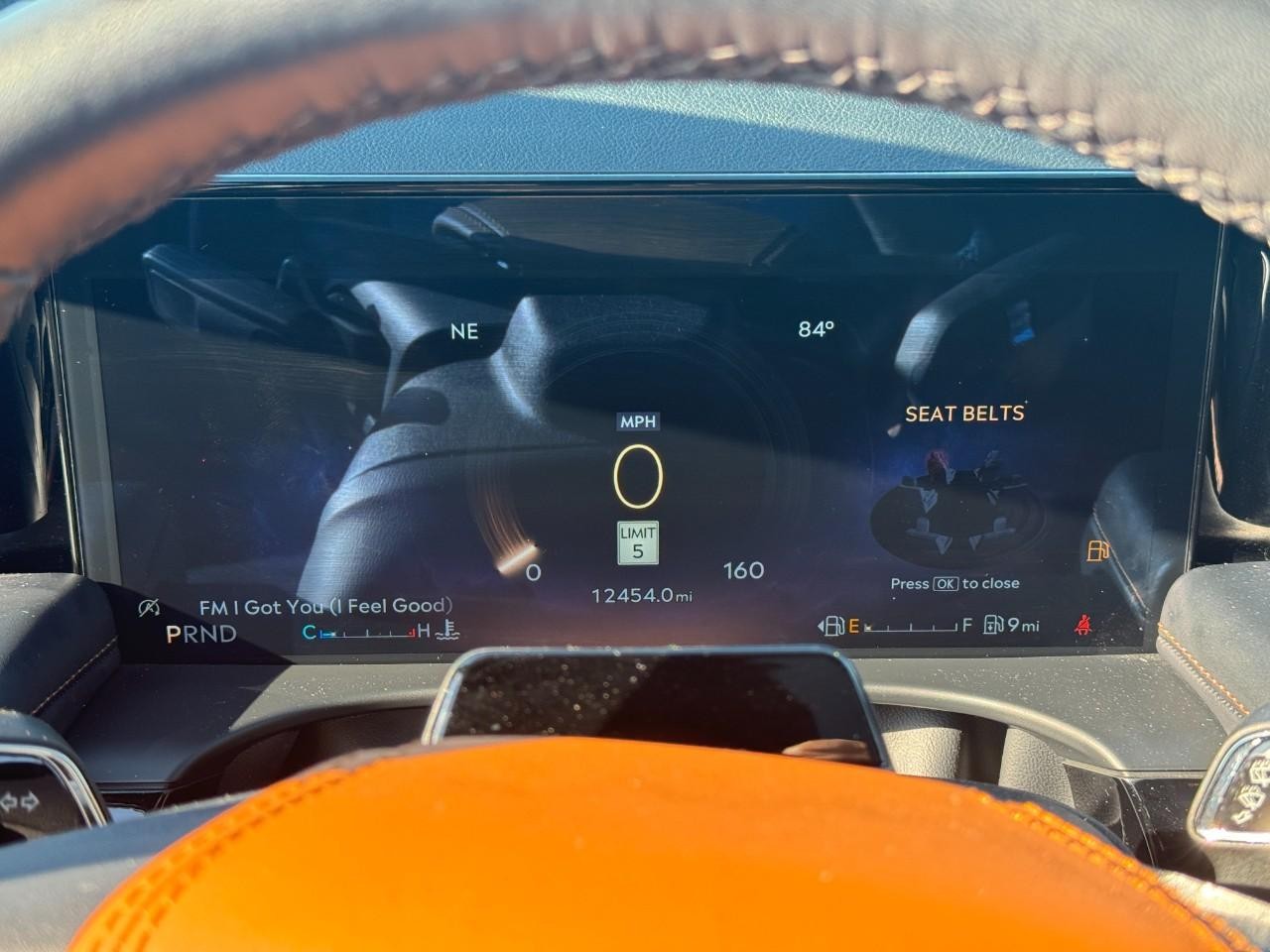 Lincoln Aviator Vehicle Full-screen Gallery Image 32