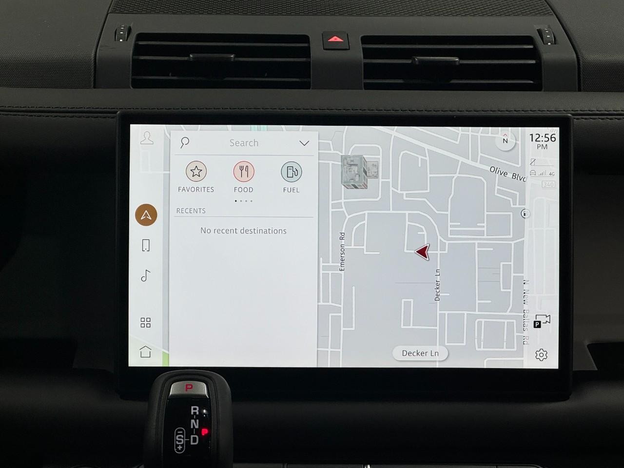 Land Rover Defender Vehicle Full-screen Gallery Image 14