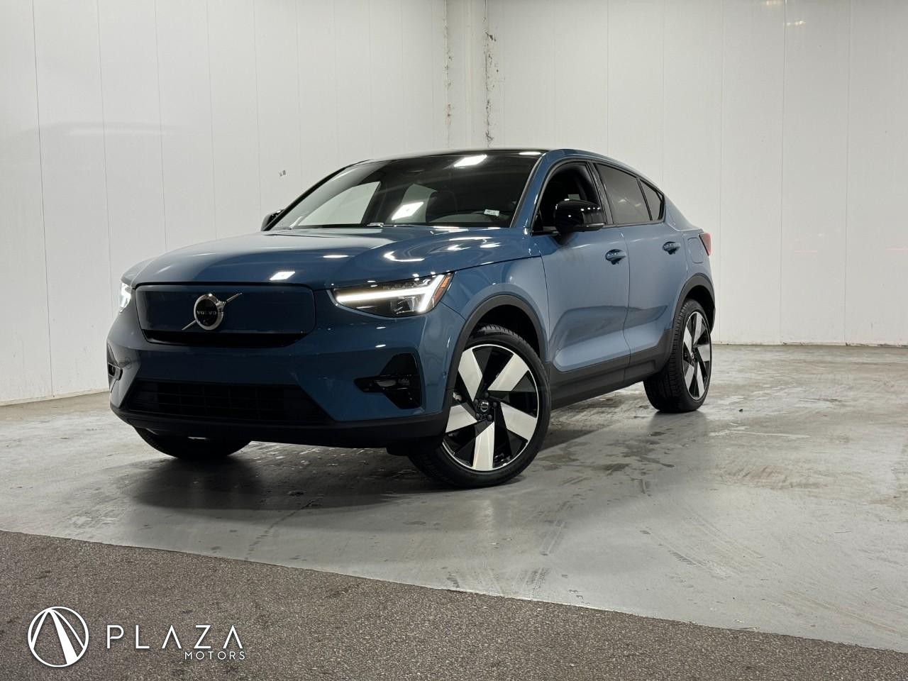 Used 2024 Volvo C40 Ultimate with VIN YV4ER3GM5R2098673 for sale in Creve Coeur, MO