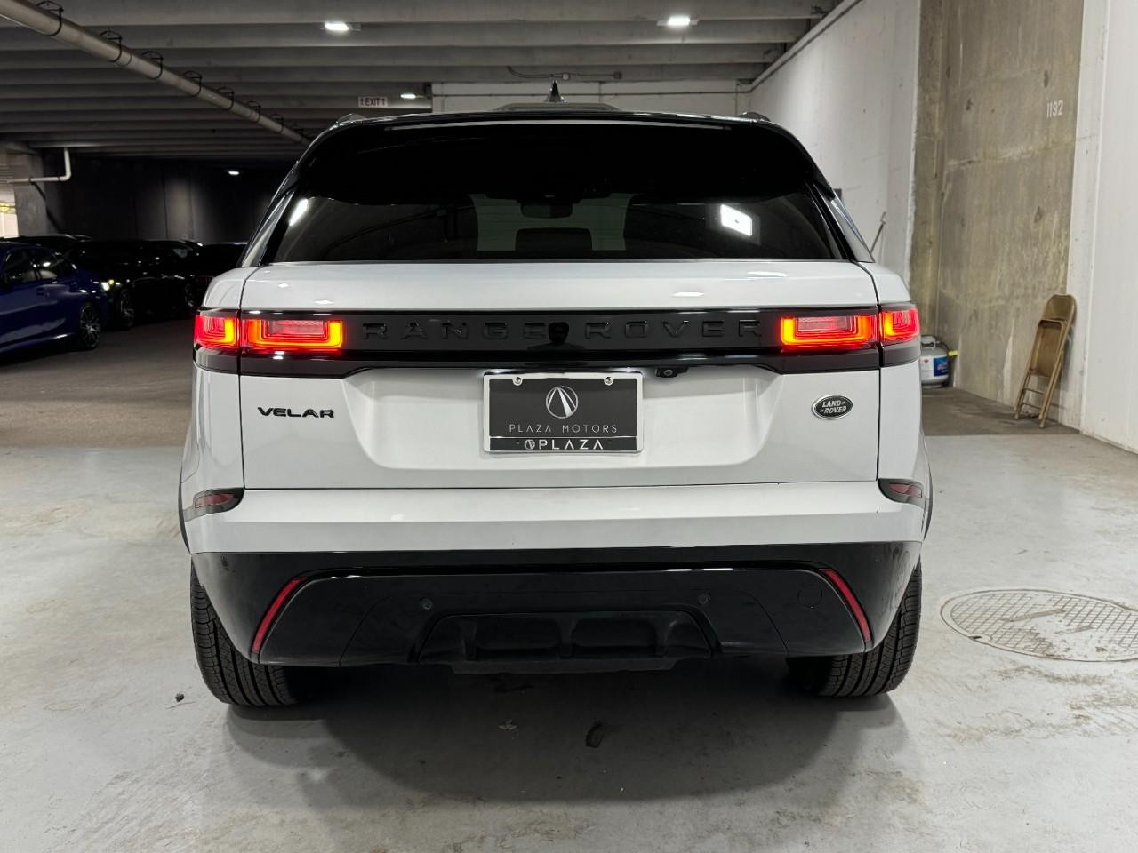 Land Rover Range Rover Velar Vehicle Full-screen Gallery Image 9