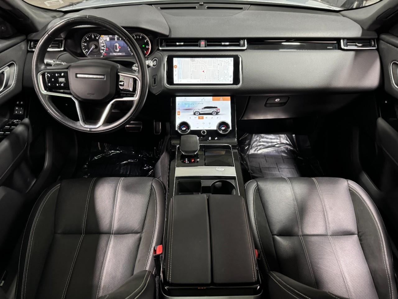 Land Rover Range Rover Velar Vehicle Full-screen Gallery Image 13