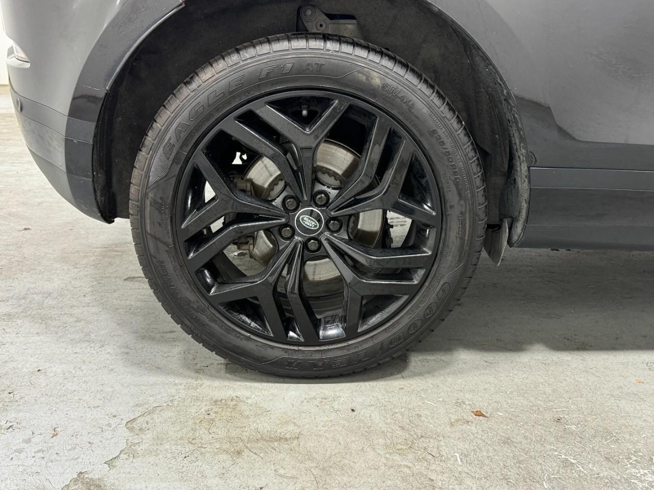 Land Rover Range Rover Evoque Vehicle Full-screen Gallery Image 5