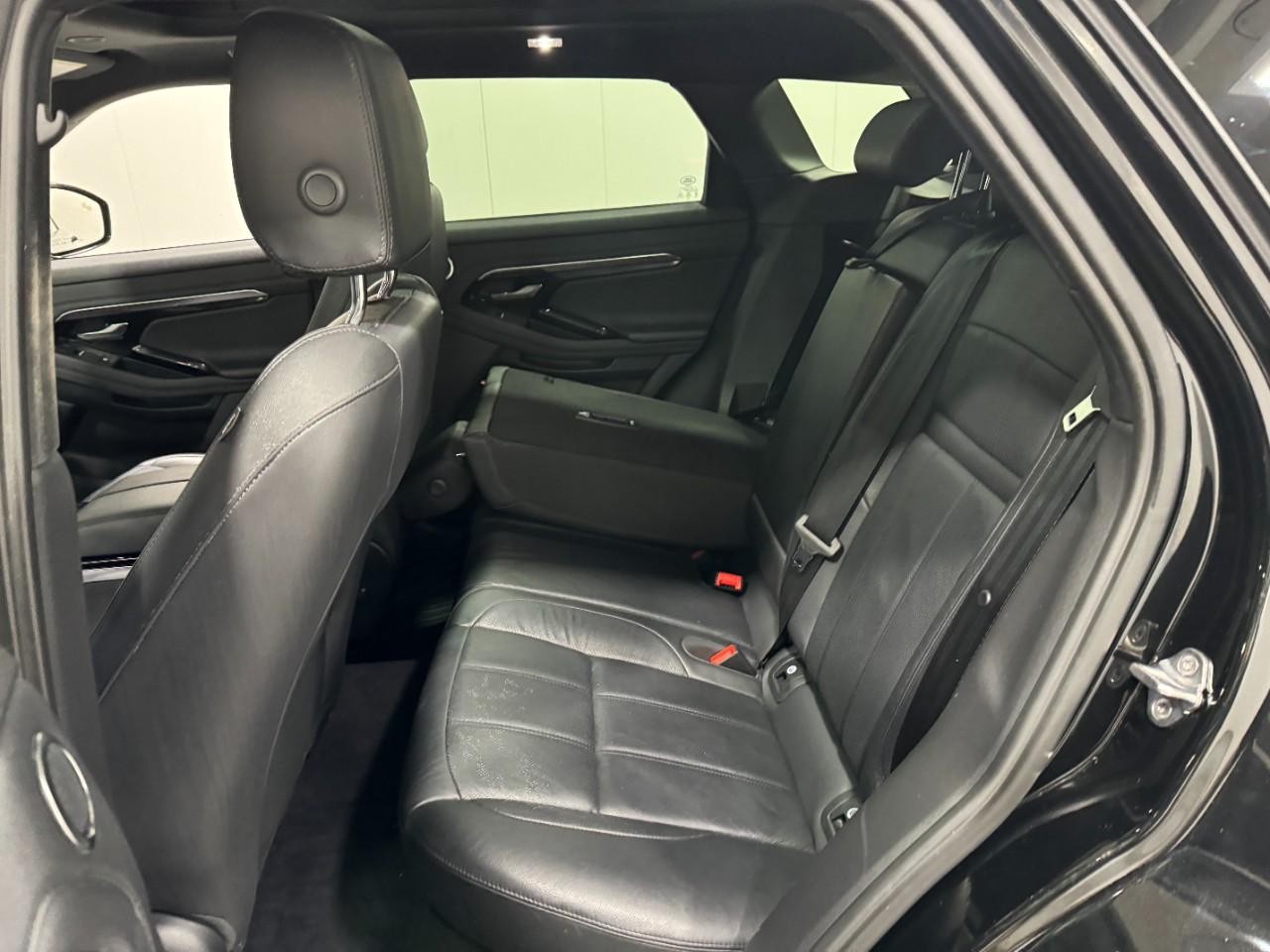 Land Rover Range Rover Evoque Vehicle Full-screen Gallery Image 8