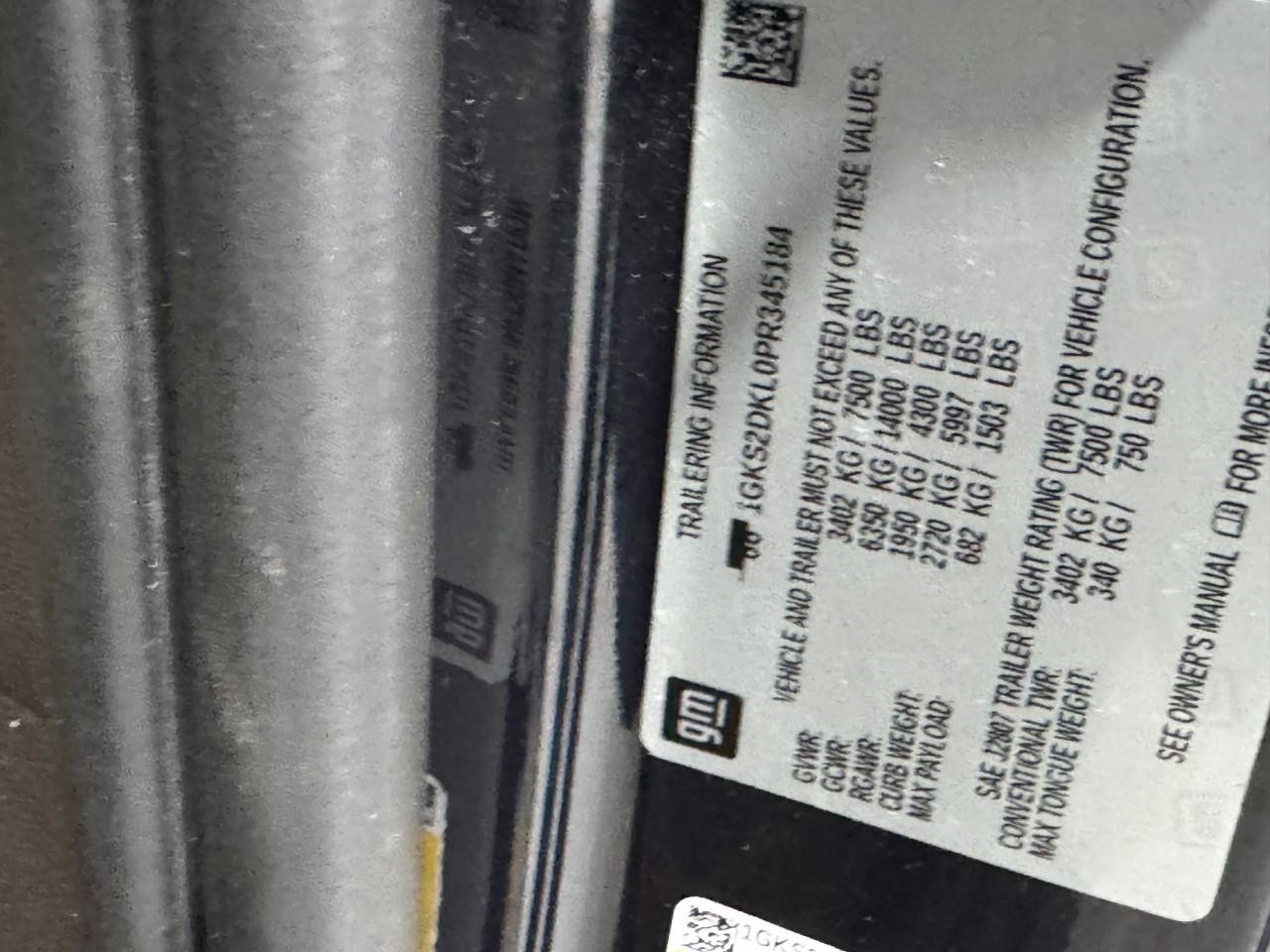 GMC Yukon Vehicle Full-screen Gallery Image 33