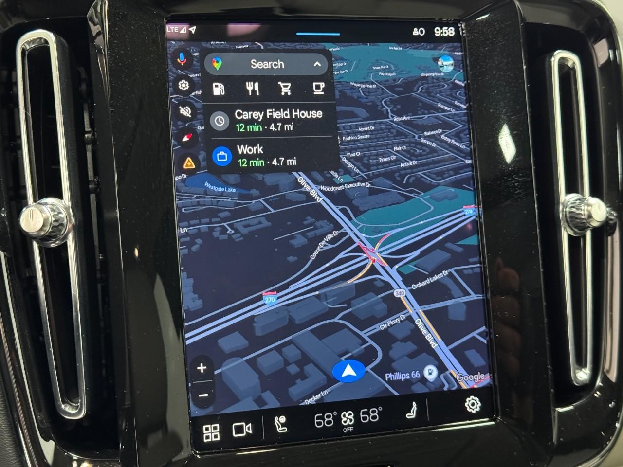 Volvo XC40 Vehicle Full-screen Gallery Image 22