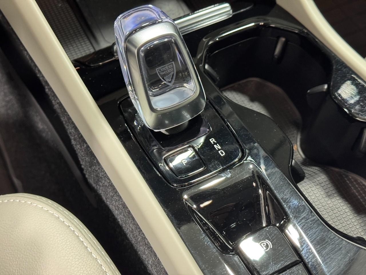 Volvo XC40 Vehicle Full-screen Gallery Image 26