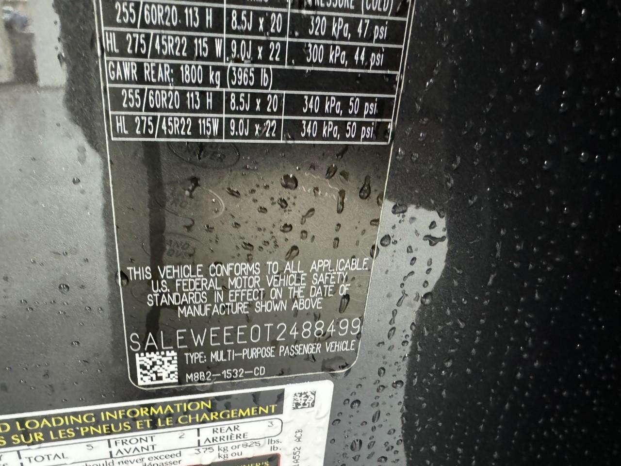 Land Rover Defender Vehicle Full-screen Gallery Image 34