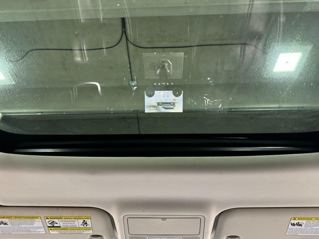 Land Rover Range Rover Evoque Vehicle Full-screen Gallery Image 11