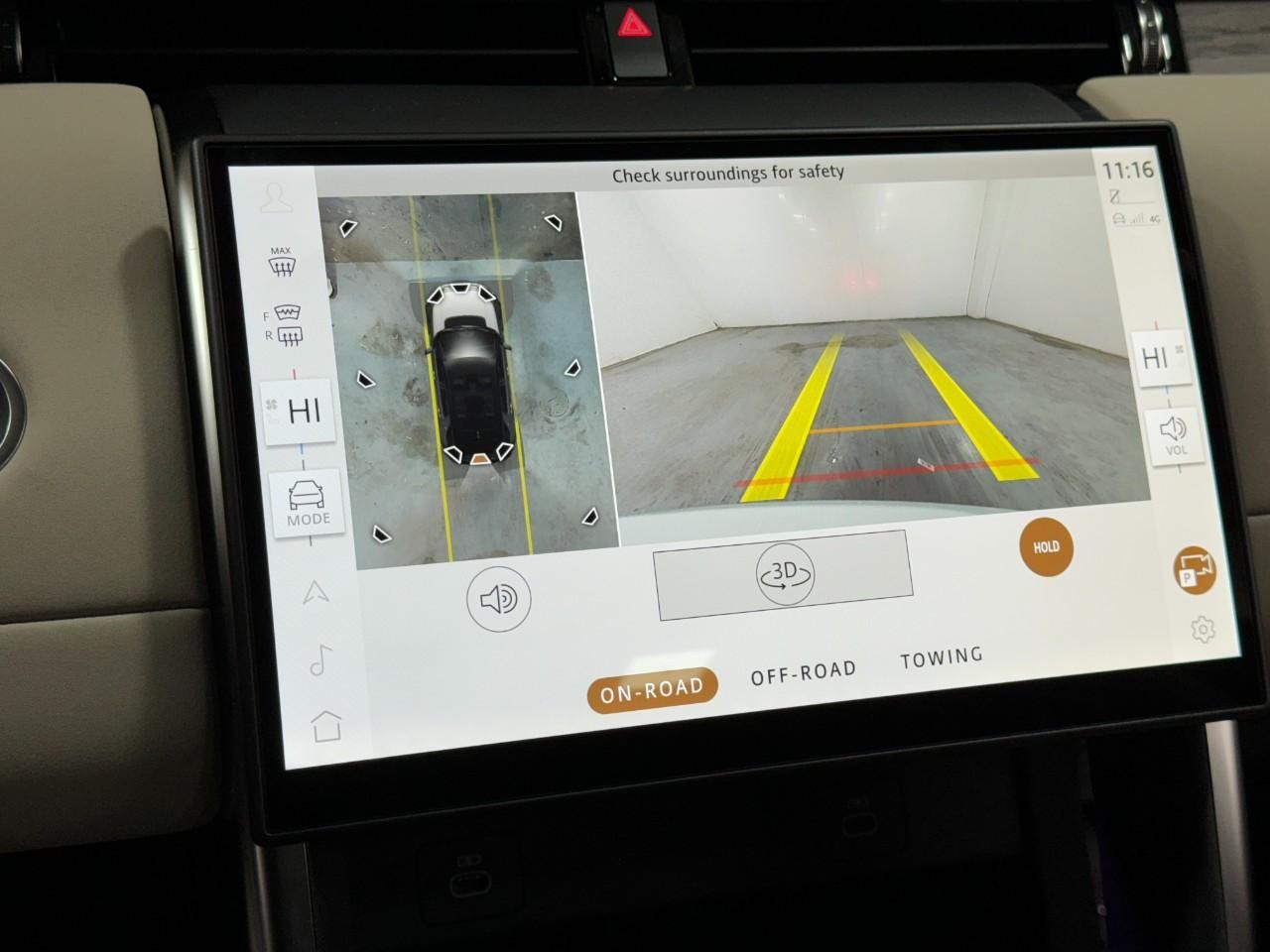 Land Rover Discovery Sport Vehicle Full-screen Gallery Image 33