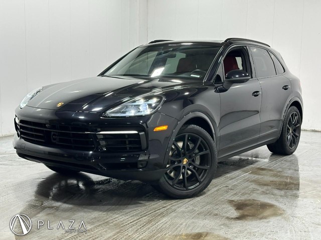 2021 Porsche Cayenne S's photo