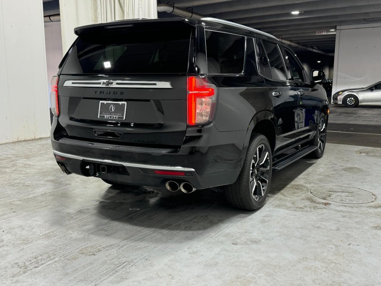 Chevrolet Tahoe Vehicle Full-screen Gallery Image 04