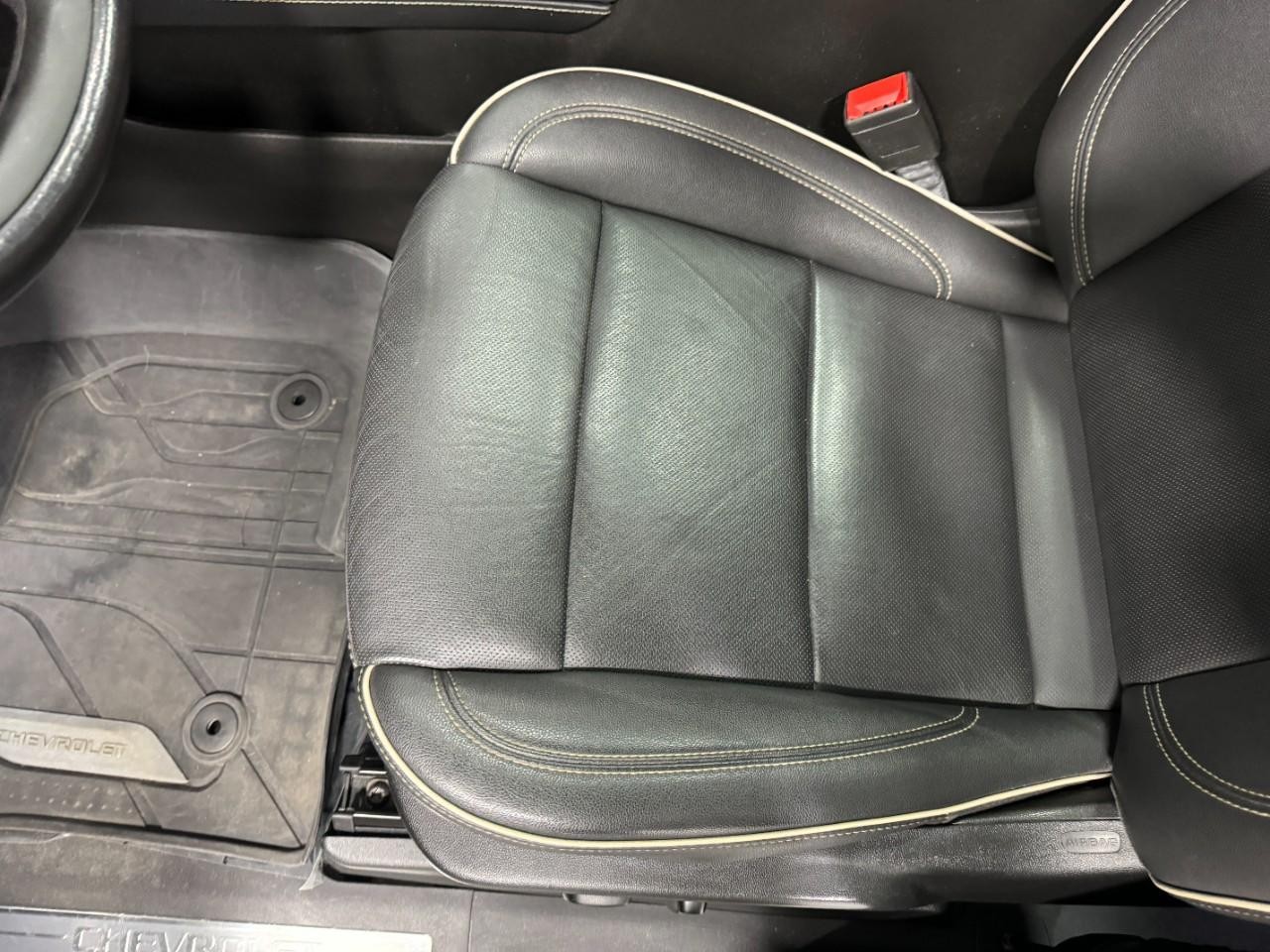 Chevrolet Tahoe Vehicle Full-screen Gallery Image 30