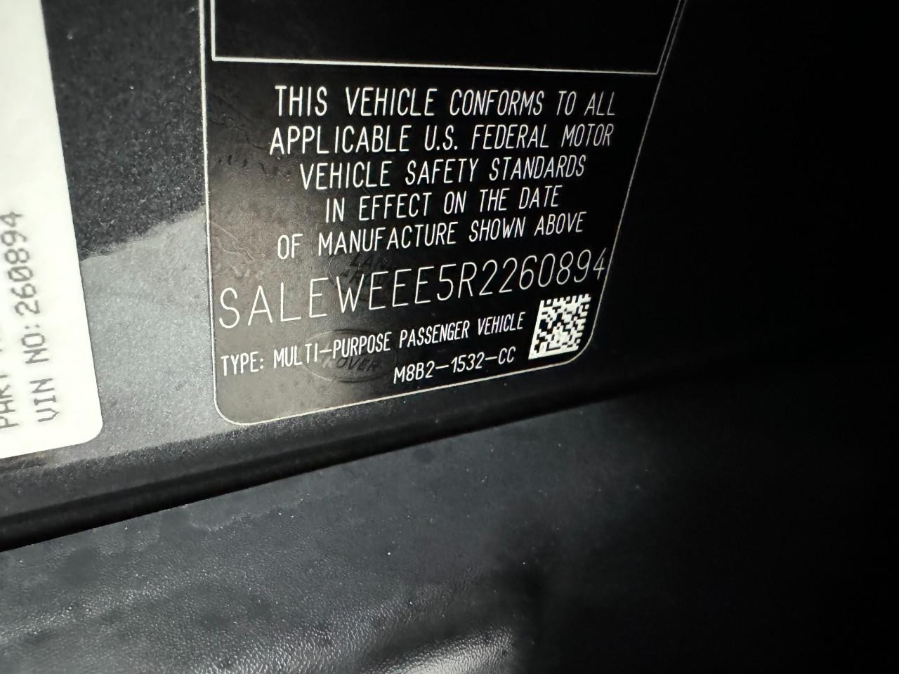 Land Rover Defender Vehicle Full-screen Gallery Image 34