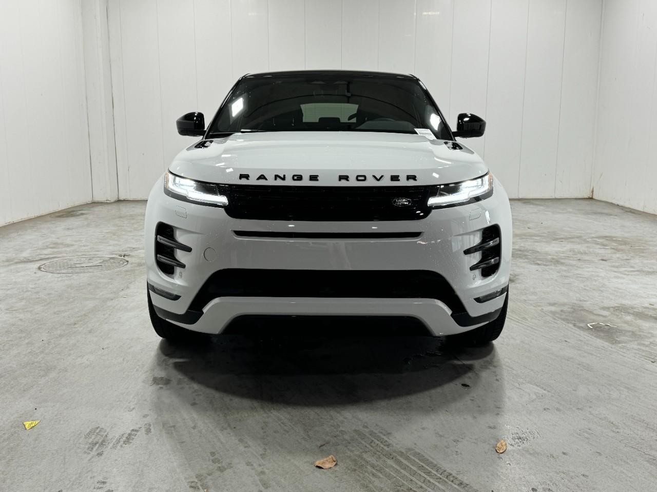 Land Rover Range Rover Evoque Vehicle Full-screen Gallery Image 7