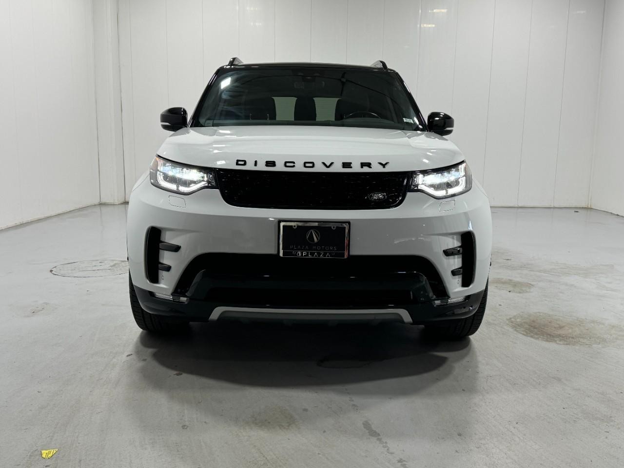 Land Rover Discovery Vehicle Full-screen Gallery Image 07