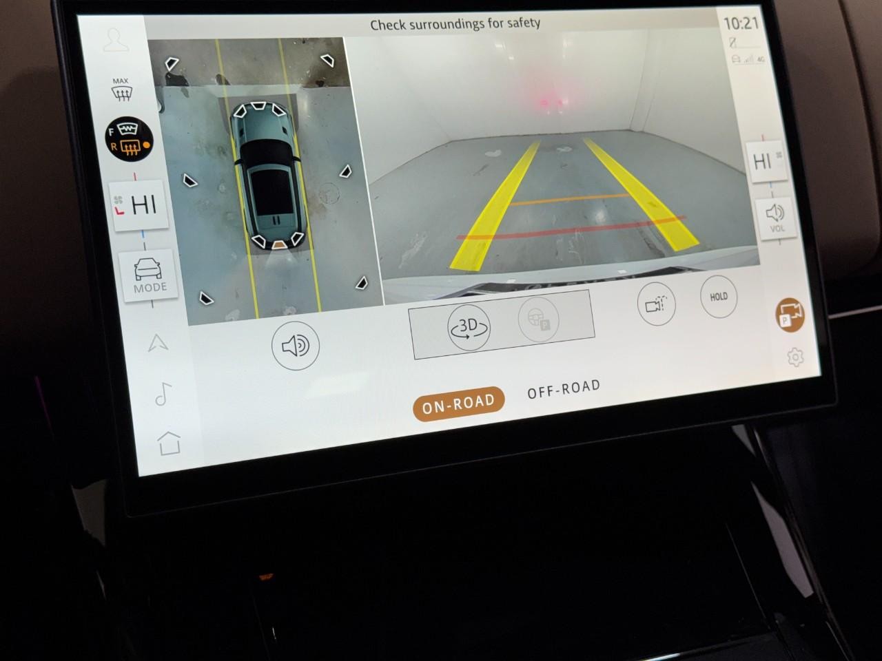 Land Rover Range Rover Sport Vehicle Full-screen Gallery Image 32