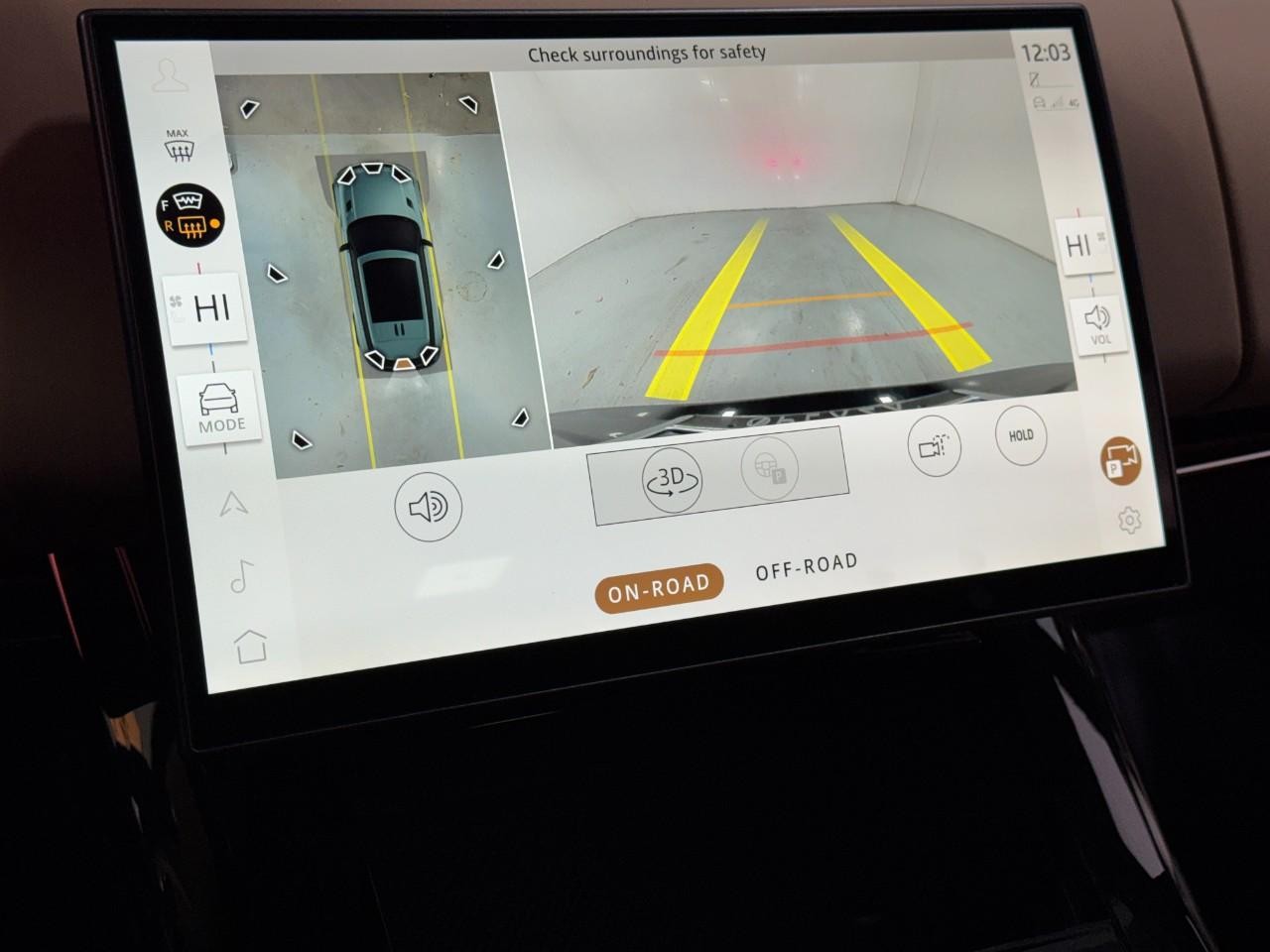 Land Rover Range Rover Sport Vehicle Full-screen Gallery Image 33