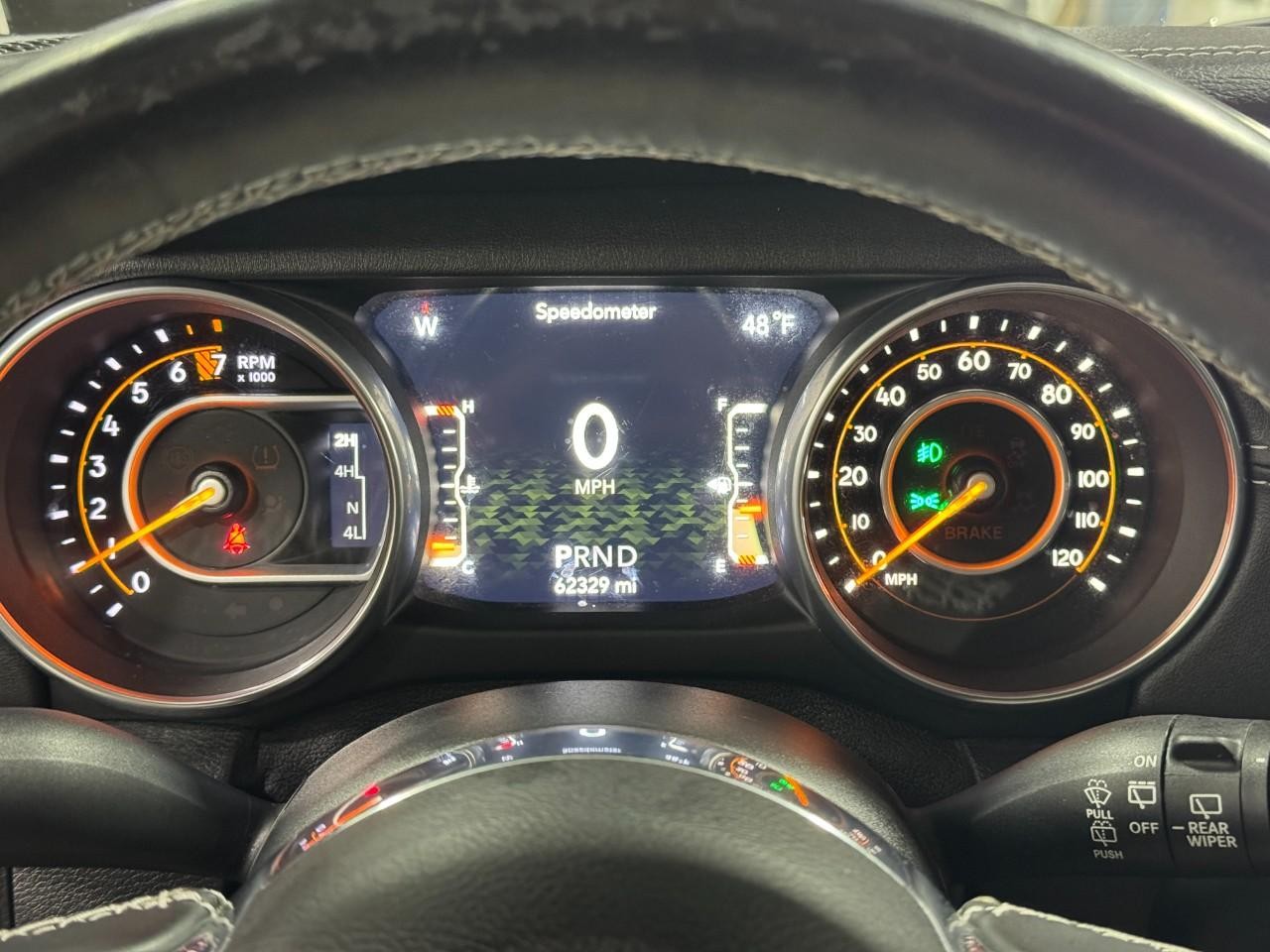 Jeep Wrangler Unlimited Vehicle Full-screen Gallery Image 29