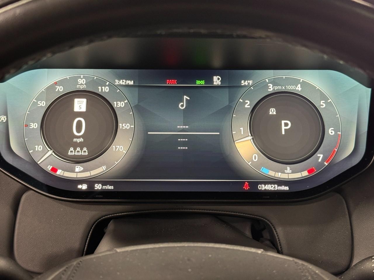 Land Rover Range Rover Vehicle Full-screen Gallery Image 33