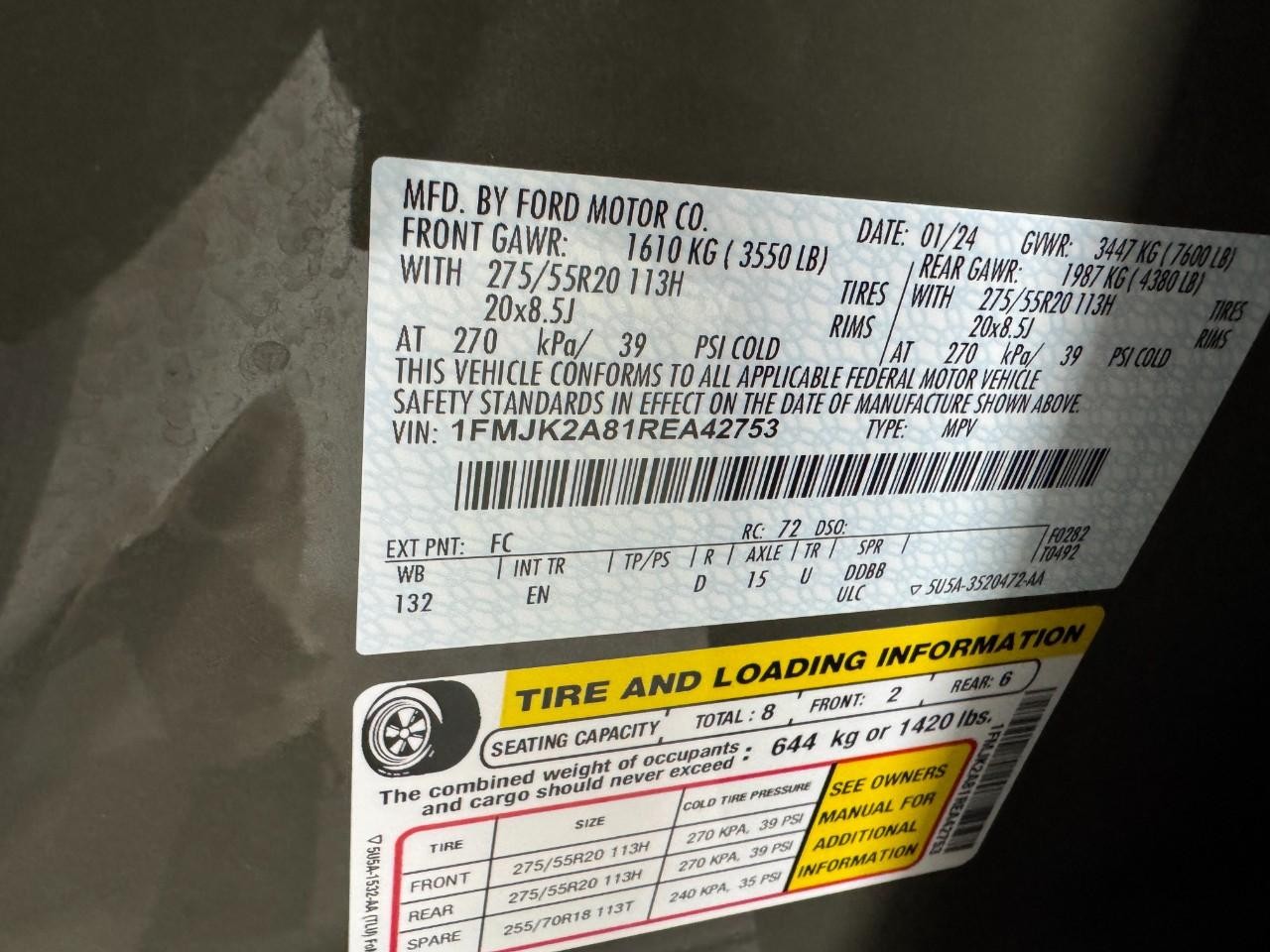 Ford Expedition Max Vehicle Full-screen Gallery Image 36