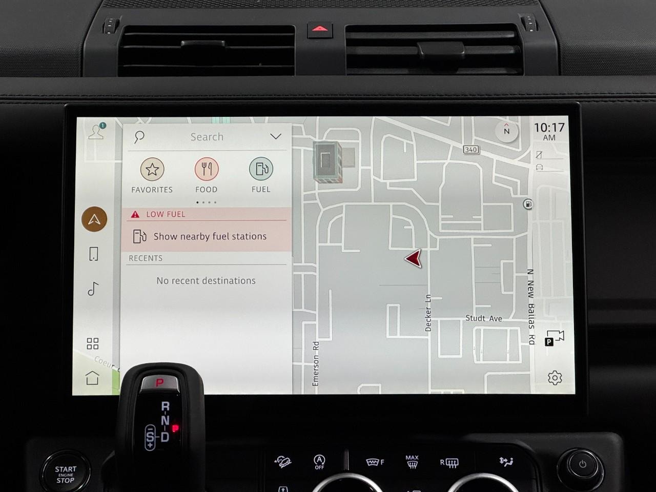 Land Rover Defender Vehicle Full-screen Gallery Image 15