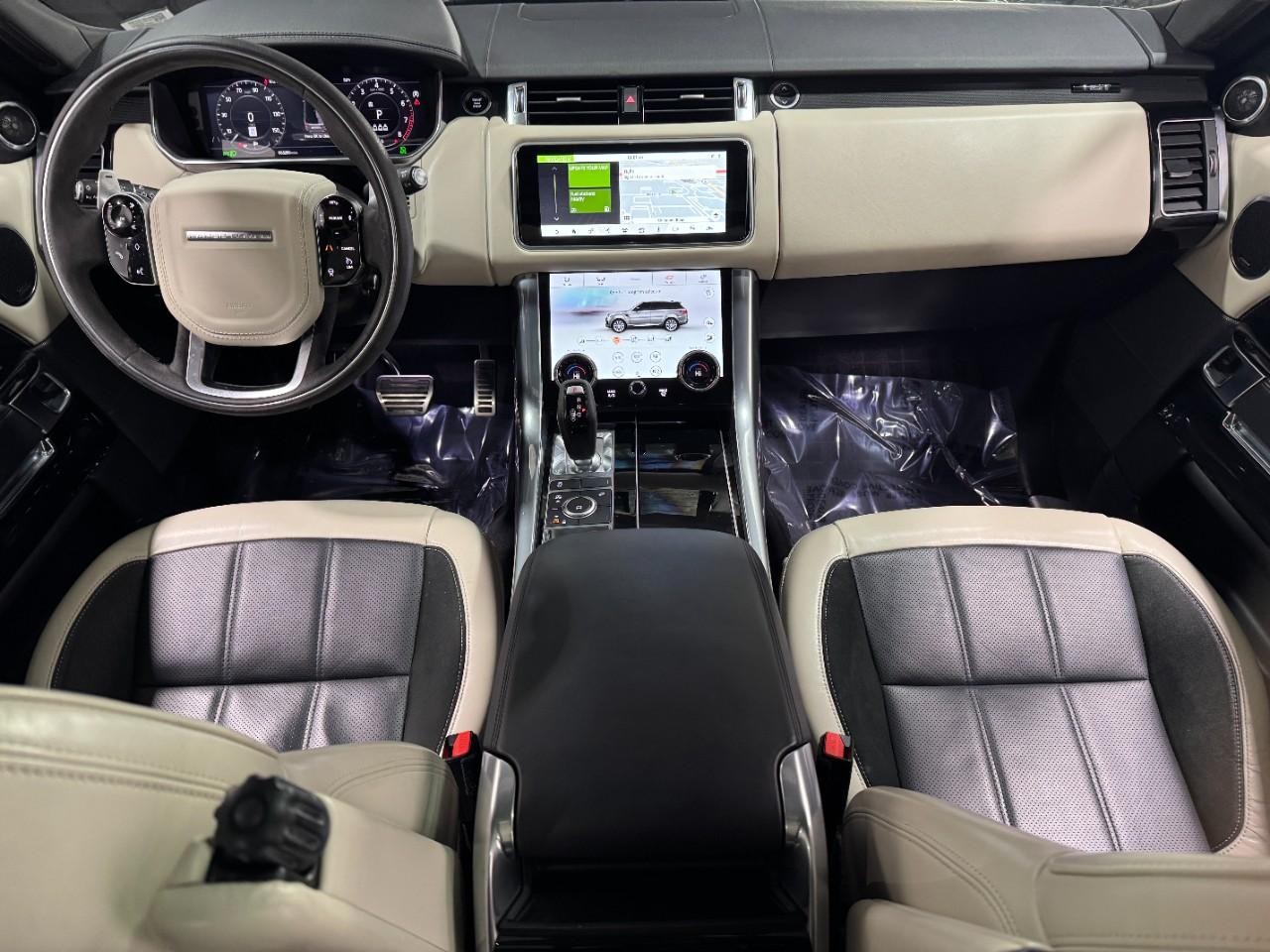 Land Rover Range Rover Sport Vehicle Full-screen Gallery Image 13