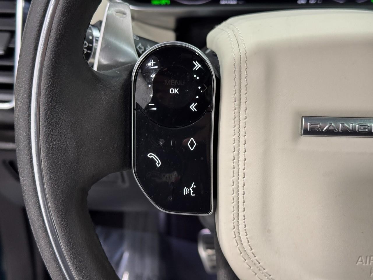 Land Rover Range Rover Sport Vehicle Full-screen Gallery Image 32