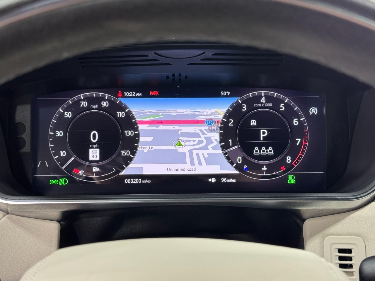 Land Rover Range Rover Sport Vehicle Full-screen Gallery Image 34