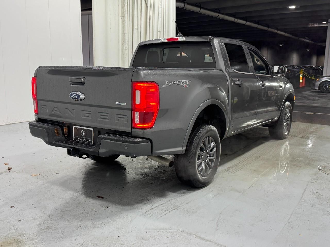 Ford Ranger Vehicle Full-screen Gallery Image 4