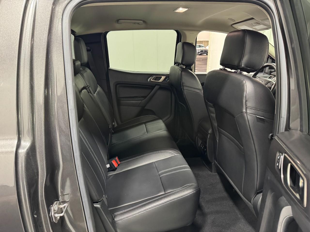 Ford Ranger Vehicle Full-screen Gallery Image 10