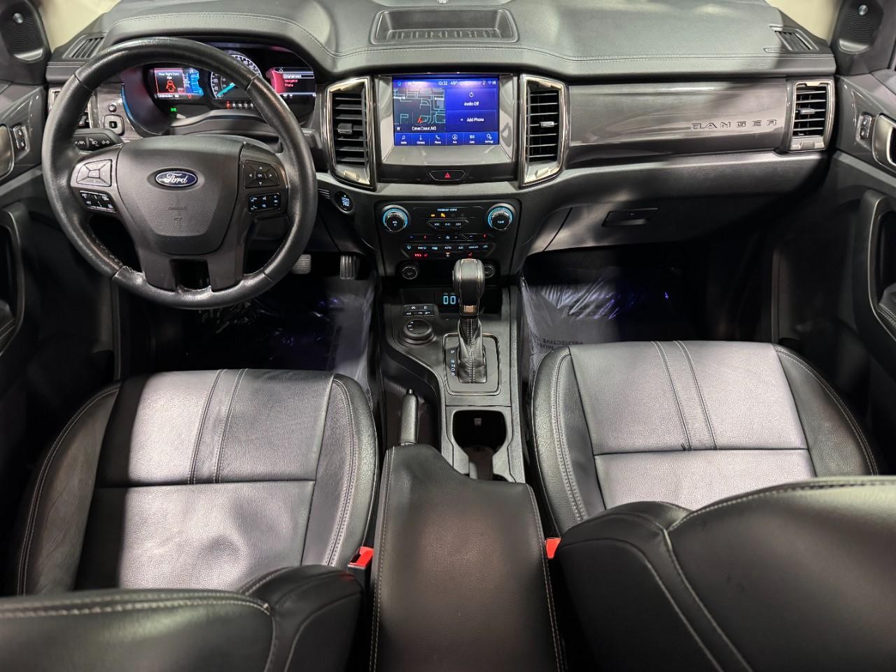 Ford Ranger Vehicle Full-screen Gallery Image 11