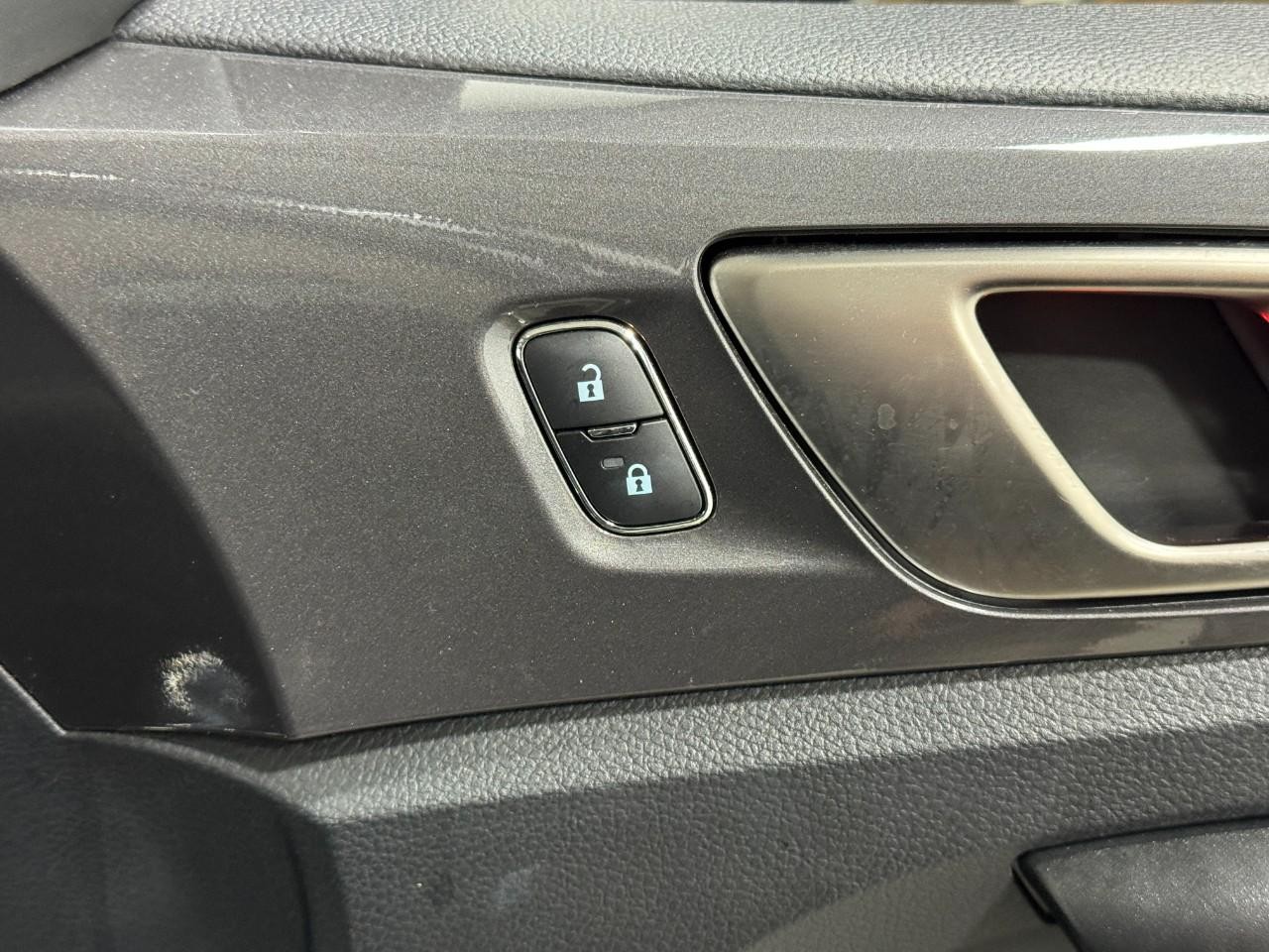 Ford Ranger Vehicle Full-screen Gallery Image 20