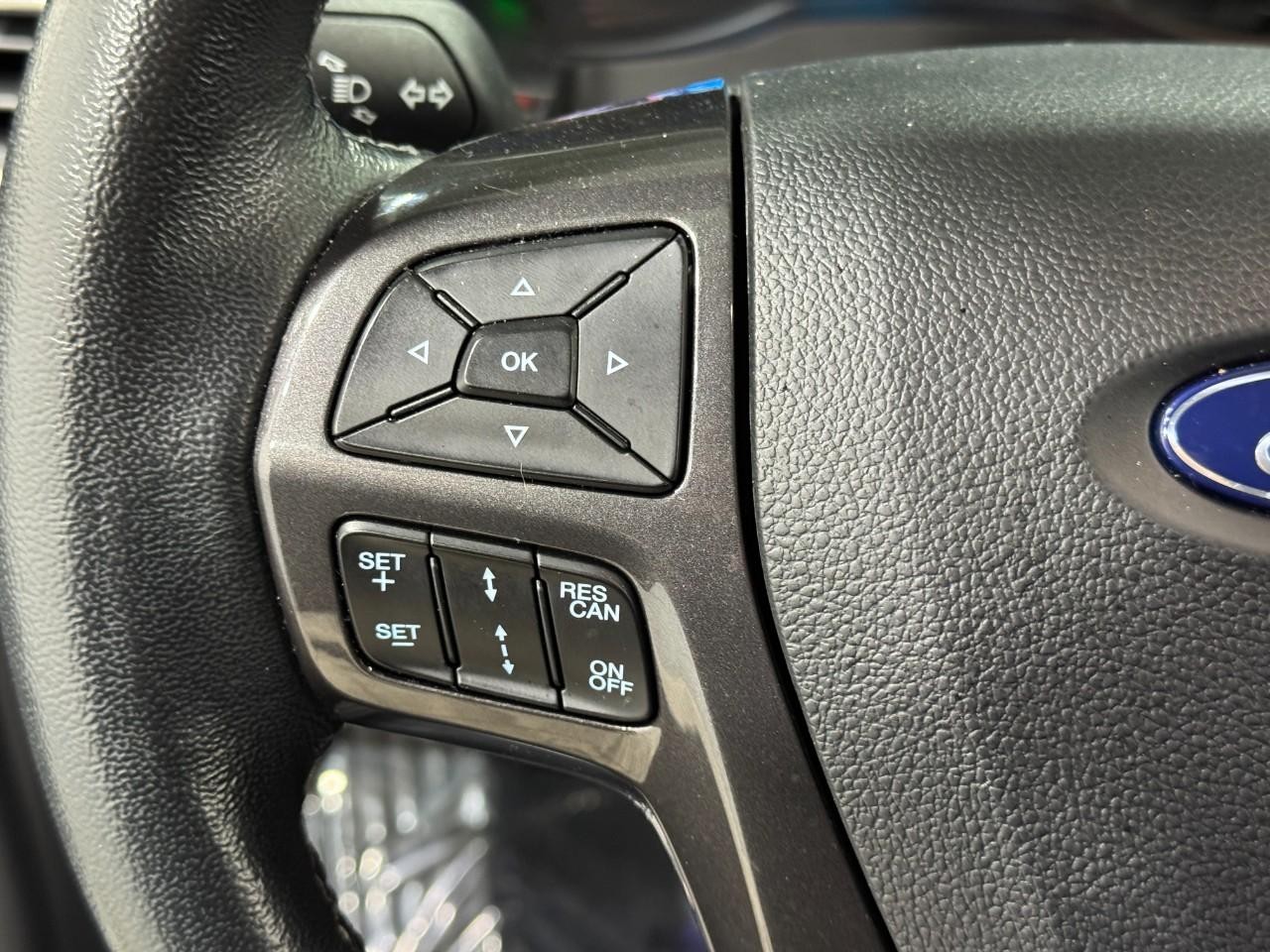 Ford Ranger Vehicle Full-screen Gallery Image 28