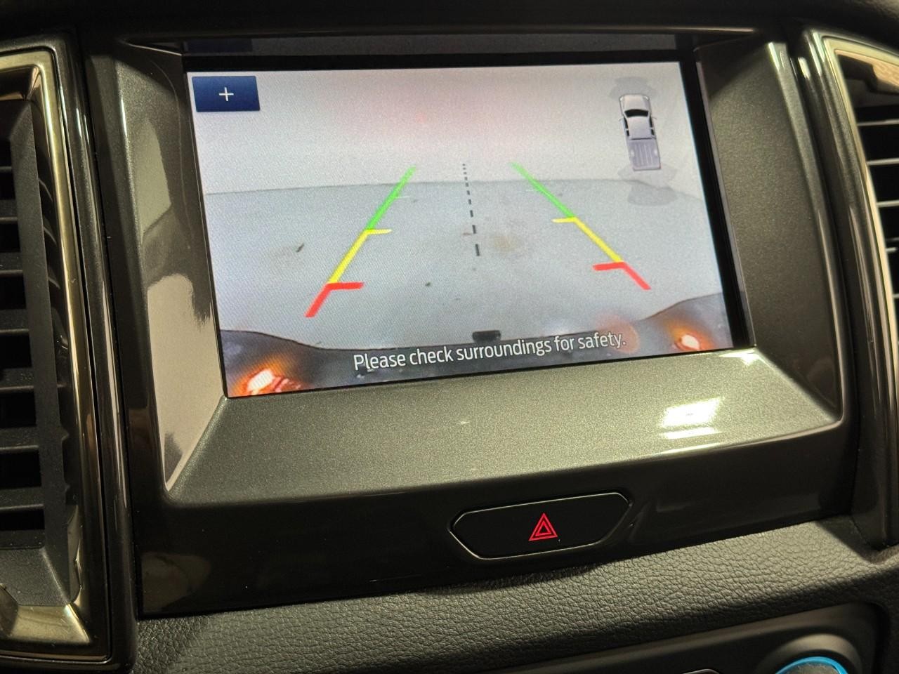 Ford Ranger Vehicle Full-screen Gallery Image 32