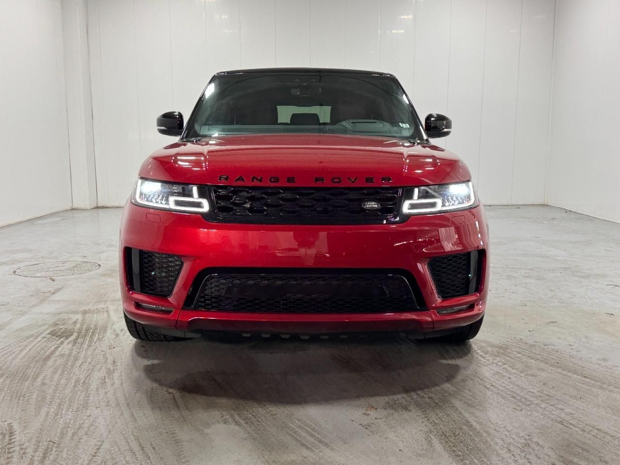 Land Rover Range Rover Sport Vehicle Full-screen Gallery Image 7