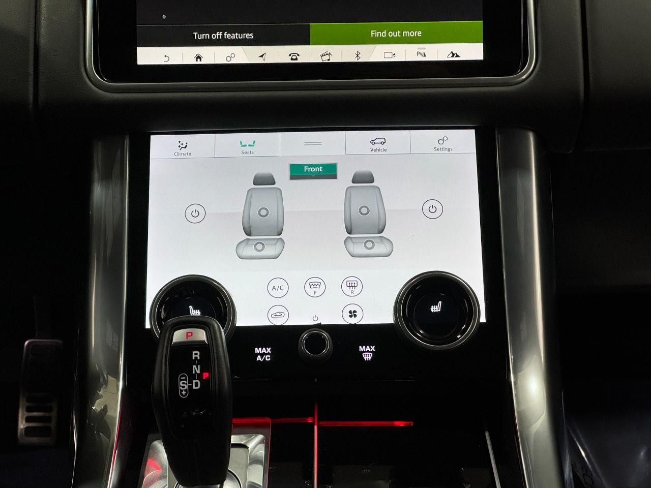 Land Rover Range Rover Sport Vehicle Full-screen Gallery Image 16