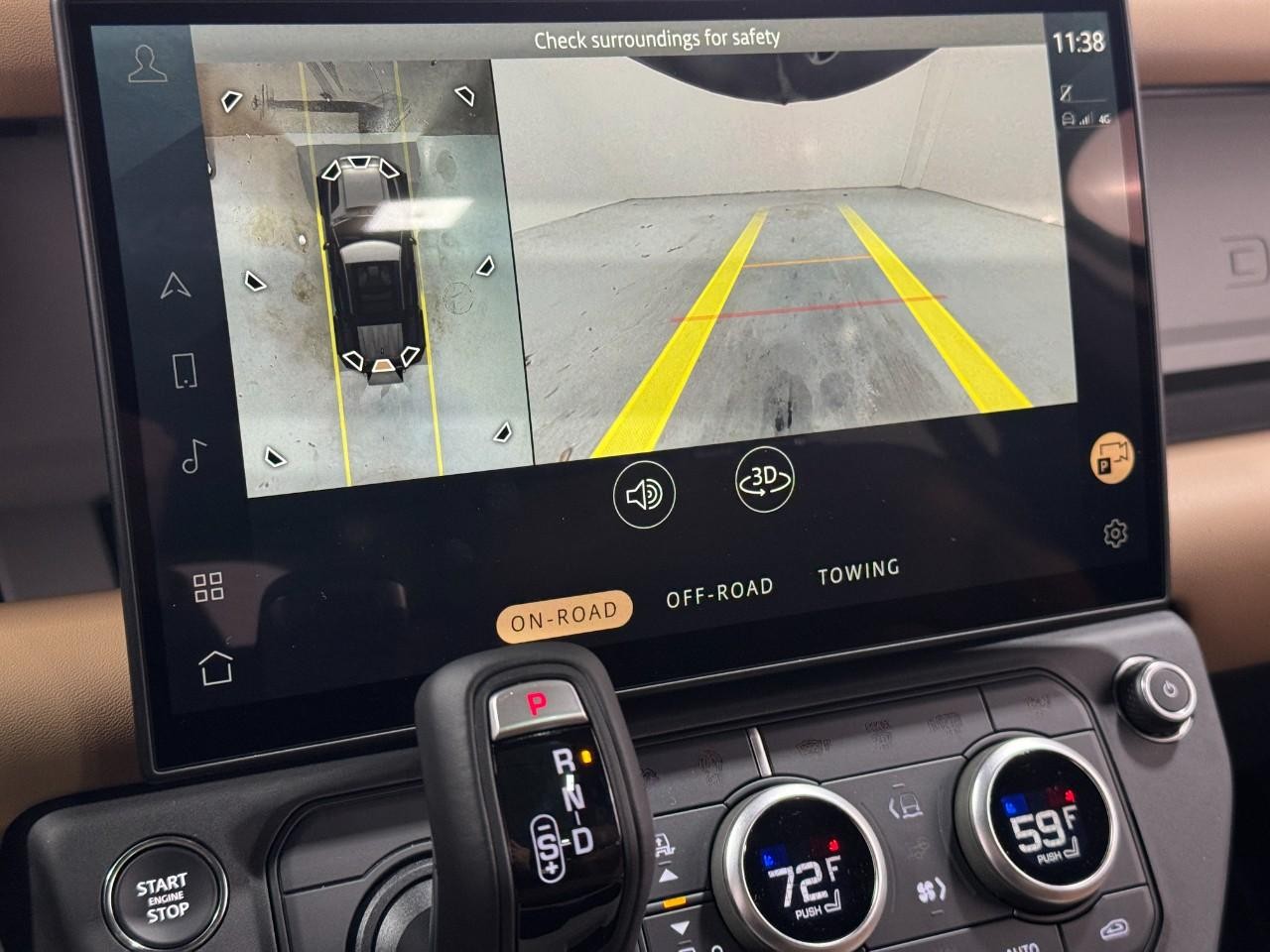 Land Rover Defender Vehicle Full-screen Gallery Image 33