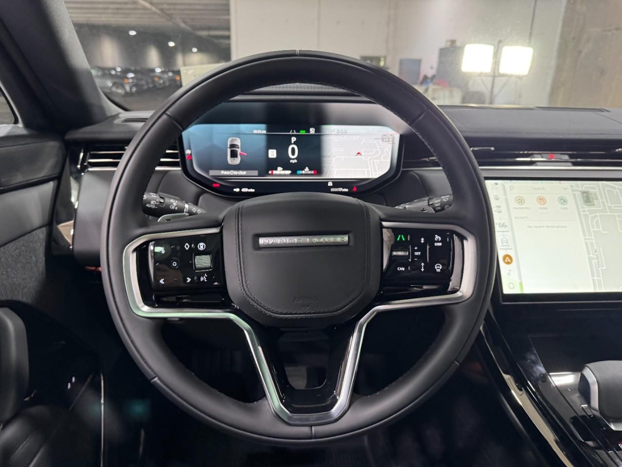 Land Rover Range Rover Sport Vehicle Full-screen Gallery Image 14